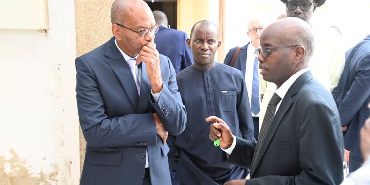 Visite de l’Institut Sénégalo britannique pour l’enseignement de l’Anglais (ISBEA)