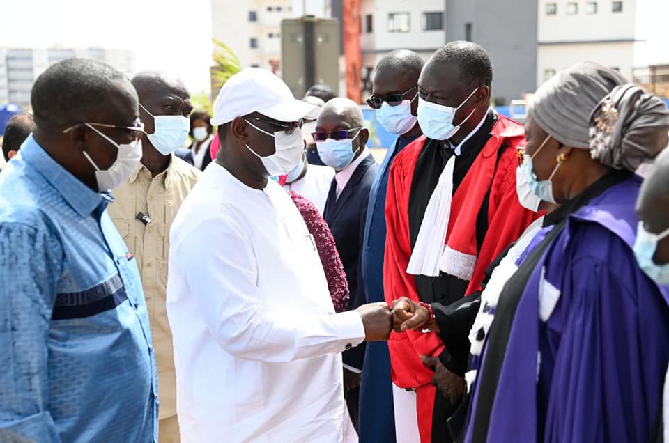 Inauguration des ISEP de Diamniadio et de Thiès: Macky Sall communie avec la communauté des ISEP
