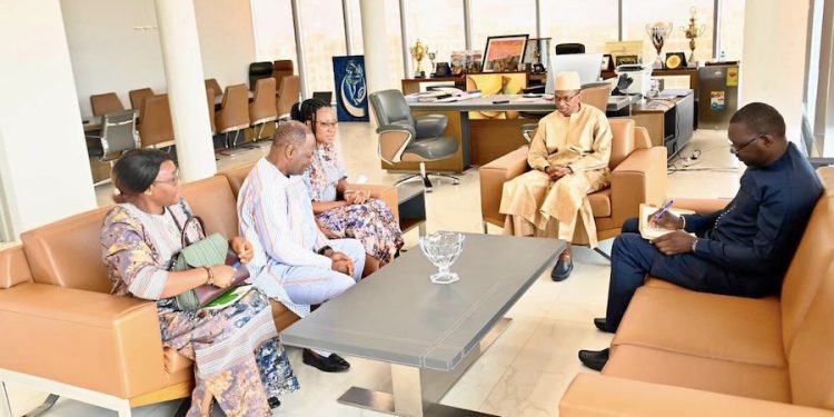 Audience avec une délégation burkinabé conduite par son Excellence l’Ambassadeur Jacob OUEDRAGO