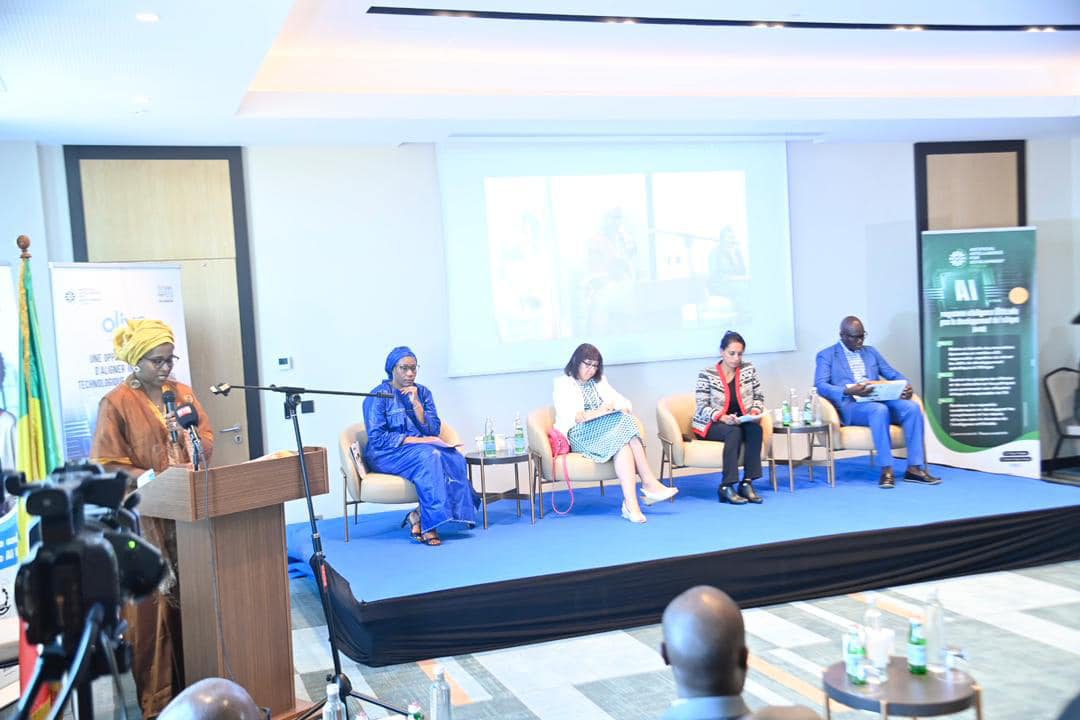 Lancement des laboratoires multidisciplinaires: Dr Abdourahmane Diouf plaide pour une « endogénéisation » de l’IA en Afrique