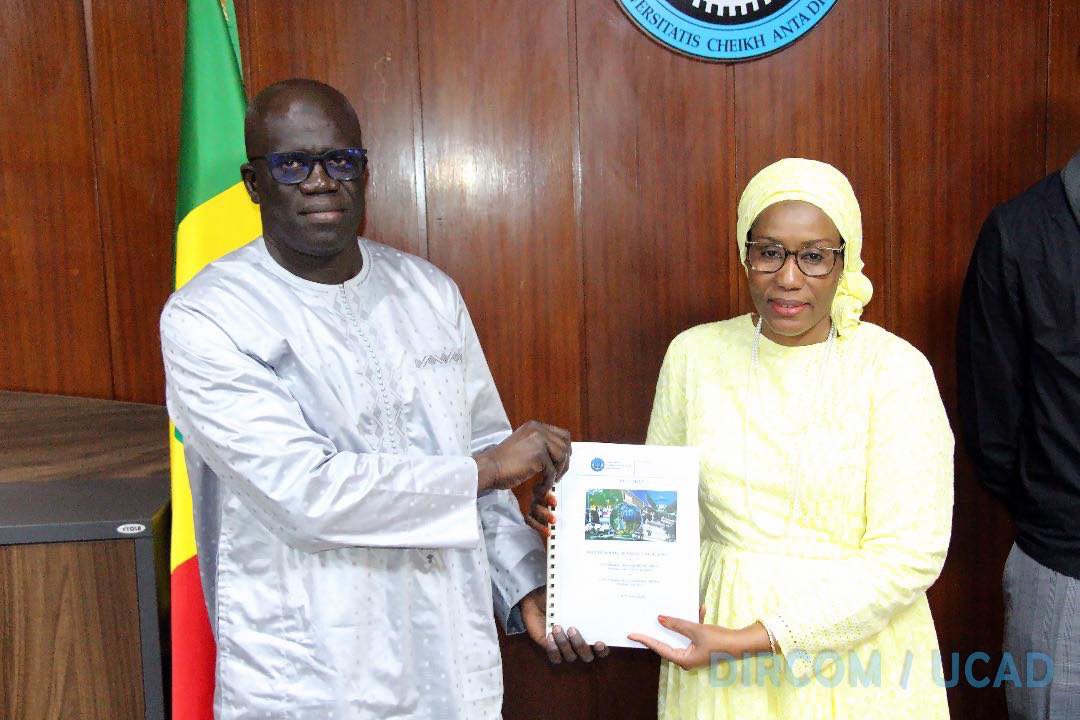 Pr Aminata Niang Diène, Recteur par intérim a passé le témoin au nouveau Recteur, Pr Alioune Badara Kandji