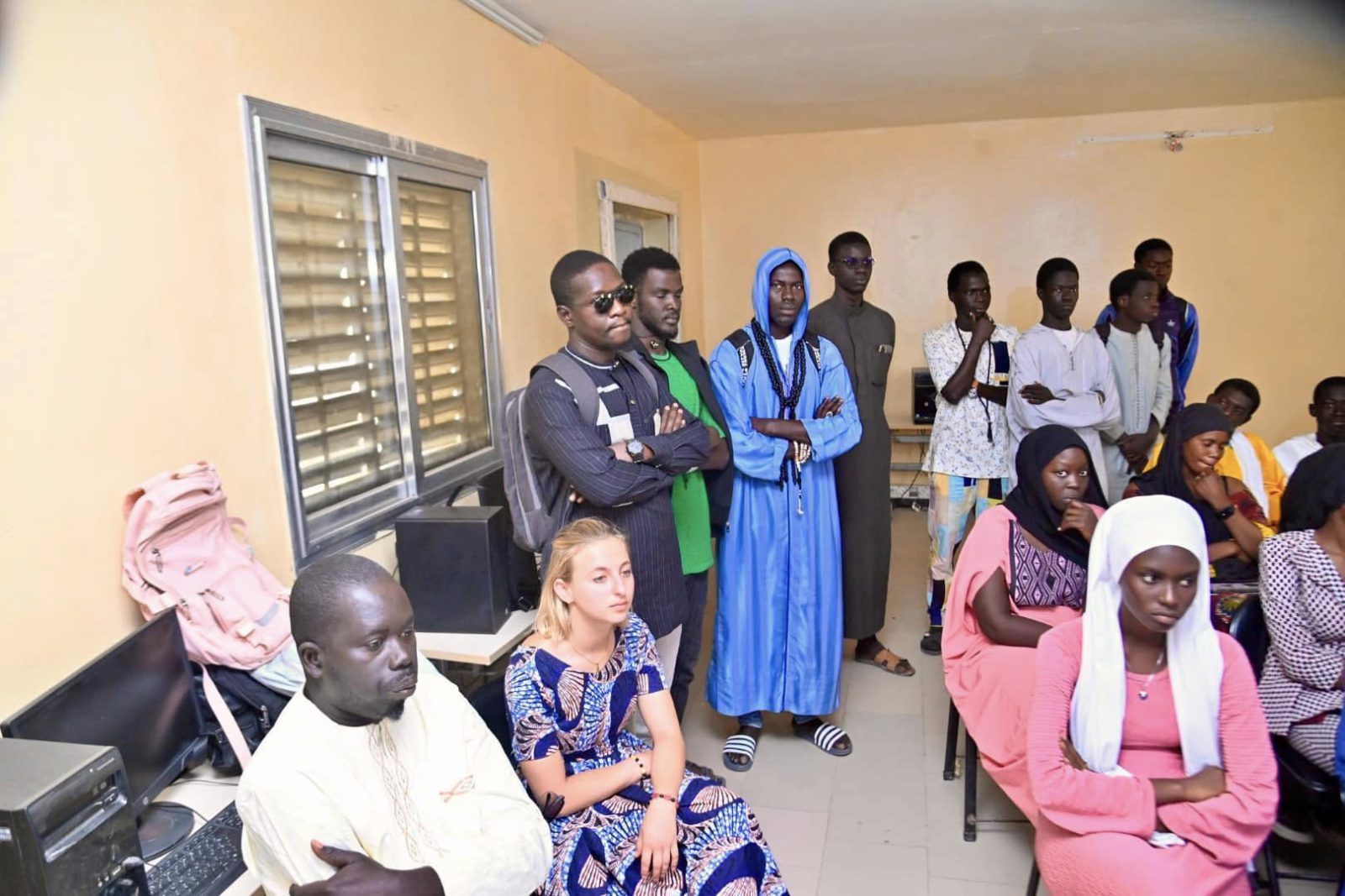 Le Directeur Général de la Recherche et de l’Innovation en visite dans les CRE de Bambey et Touba