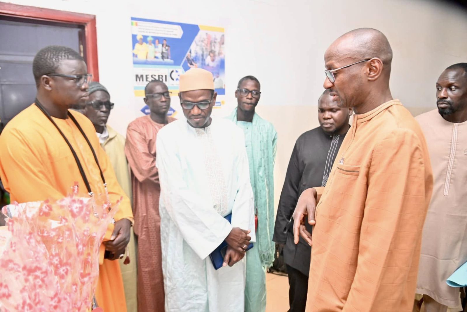 Le Directeur Général de la Recherche et de l’Innovation en visite dans les CRE de Bambey et Touba