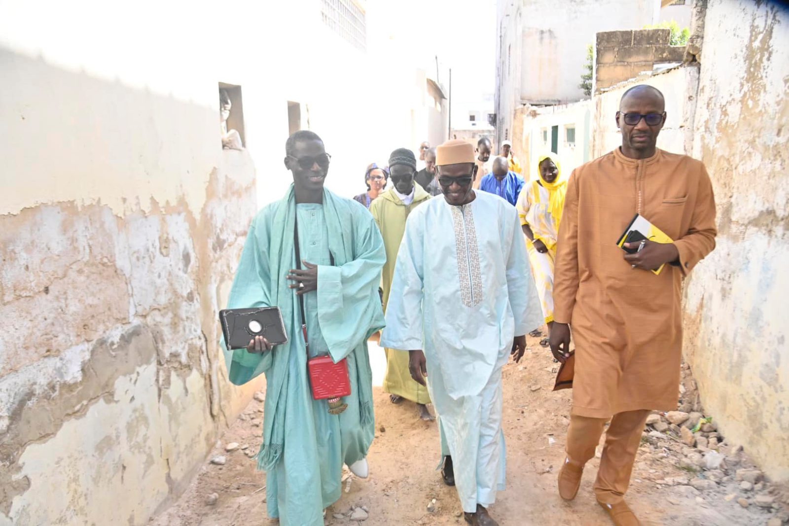 Le Directeur Général de la Recherche et de l’Innovation en visite dans les CRE de Bambey et Touba