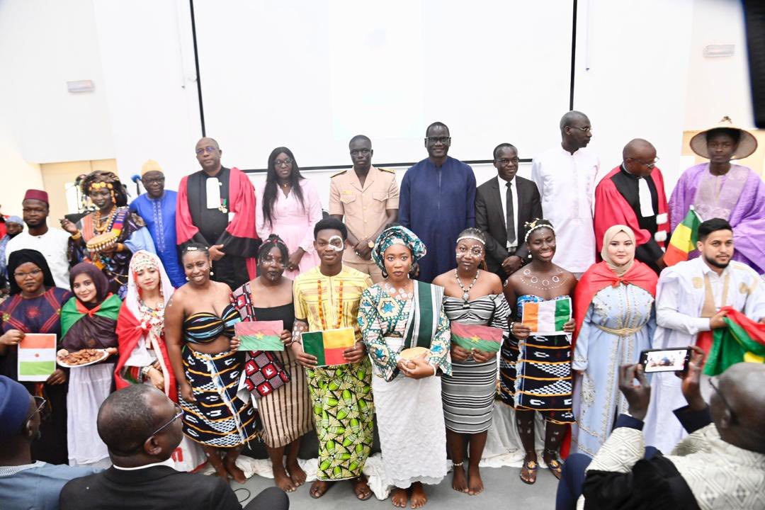 Cérémonie de sortie de la première promotion de pharmaciens de l’Université Iba Der Thiam de Thiès