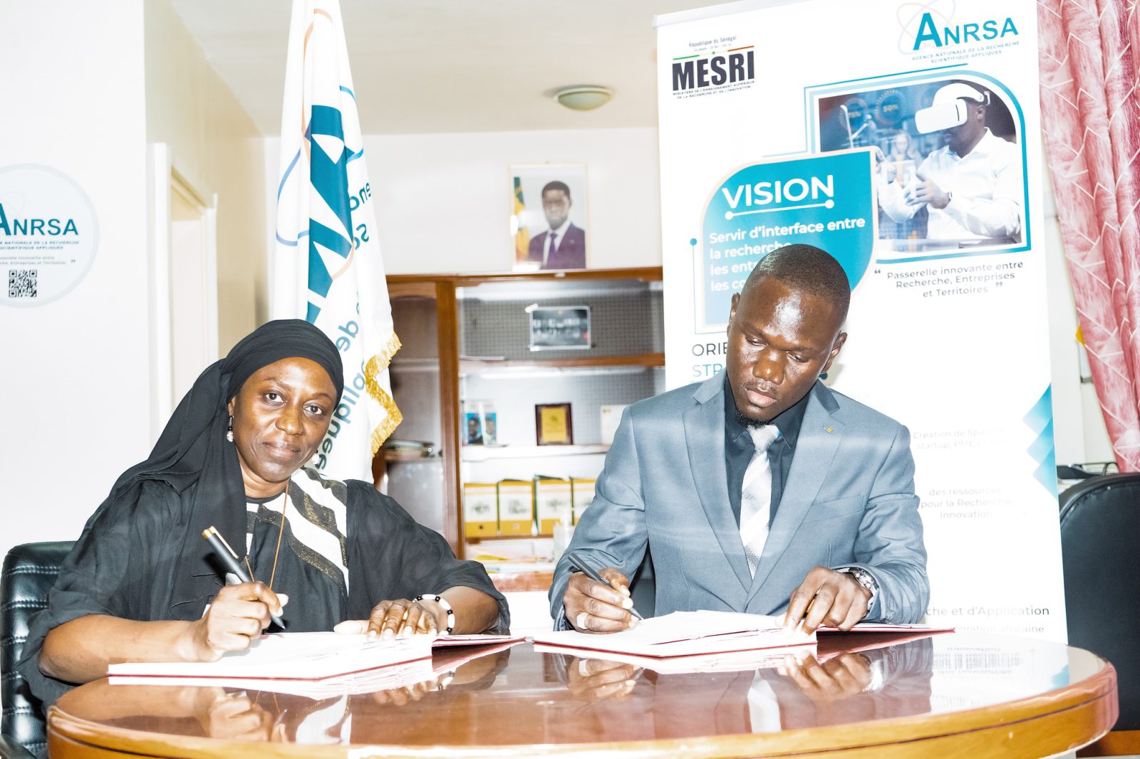 Mobiliser talents, technologies et financements: l’ANSRA signe avec New Deal Consulting