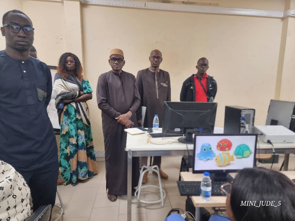 Visite au Centre de Recherche et d’Essais (CRE) de Pikine