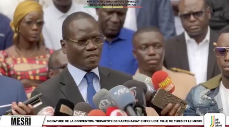 [VIDÉO] Signature de la convention tripartite de partenariat entre l’UIDT, la ville de Thies et le MESRI
