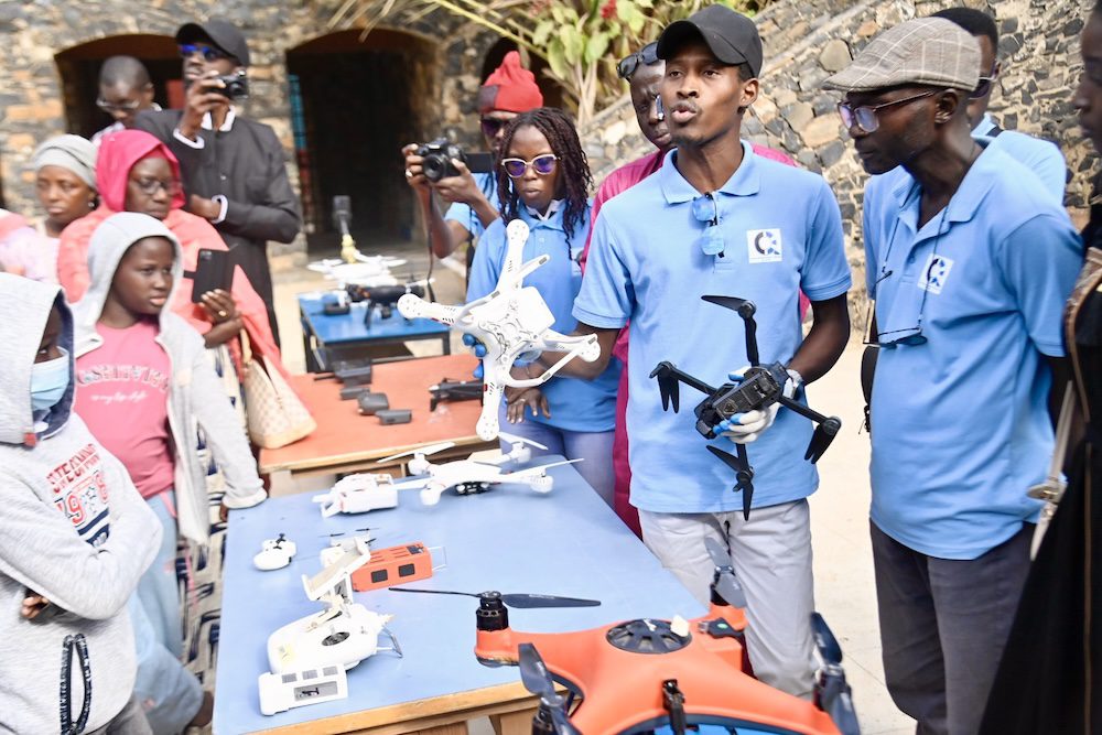 Visite du Centre de Recherche et d’Essais (CRE) de Gorée