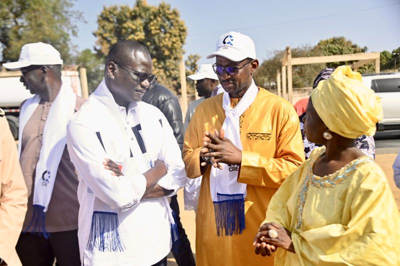 Visite du MESRI aux Centres de Recherche et d’Essais (CRE) de la région de Thiès (Pout, Tivaouane et Thiès)