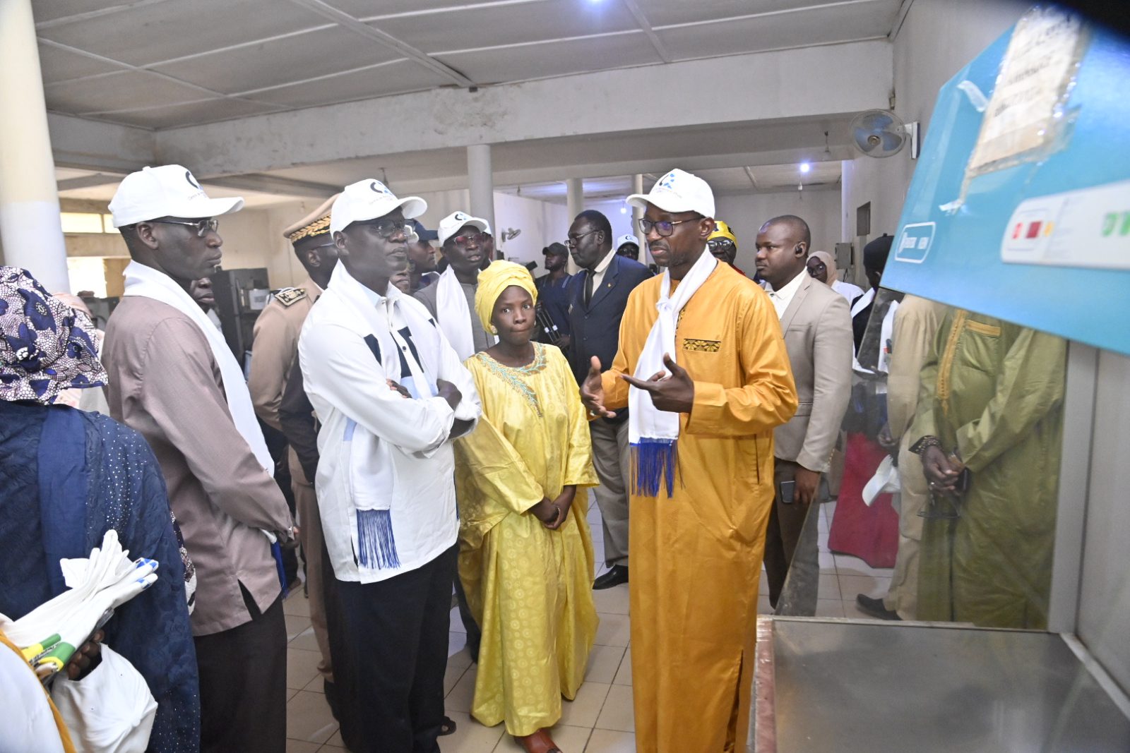 Visite du MESRI aux Centres de Recherche et d’Essais (CRE) de la région de Thiès (Pout, Tivaouane et Thiès)