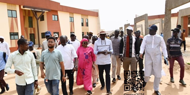 Visite du MESRI à l’USSEIN, campus Kaolack