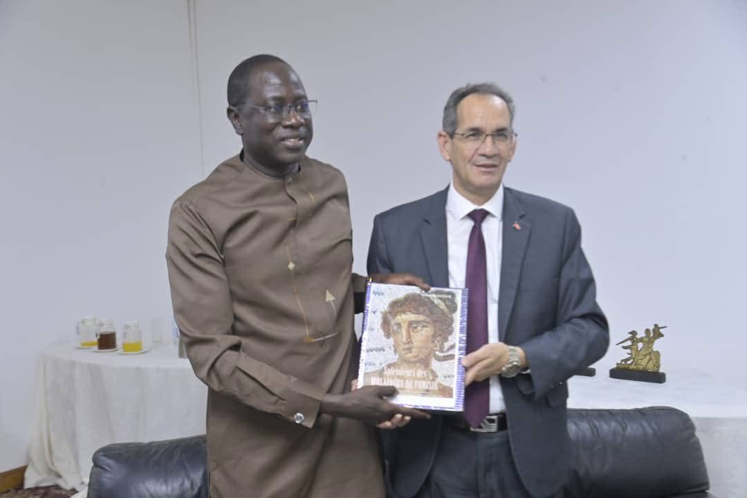 Réunion avec le Ministre Tunisien de l’Enseignement supérieur et de la Recherche scientifique, M. Mondher RELAID