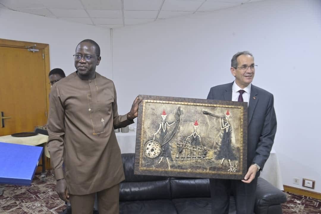 Réunion avec le Ministre Tunisien de l’Enseignement supérieur et de la Recherche scientifique, M. Mondher RELAID
