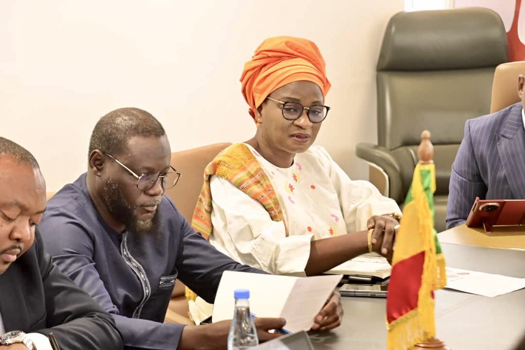 Audience conjointe avec le Ministère de l’Éducation nationale, une délégation de la Fondation Tony Elumelu (TEF) et de la United Bank for Africa (UBA)