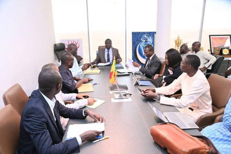 Prise de contact avec le Directeur du Centre des Œuvres Universitaires de Dakar et les directeurs des six CROUS du Sénégal