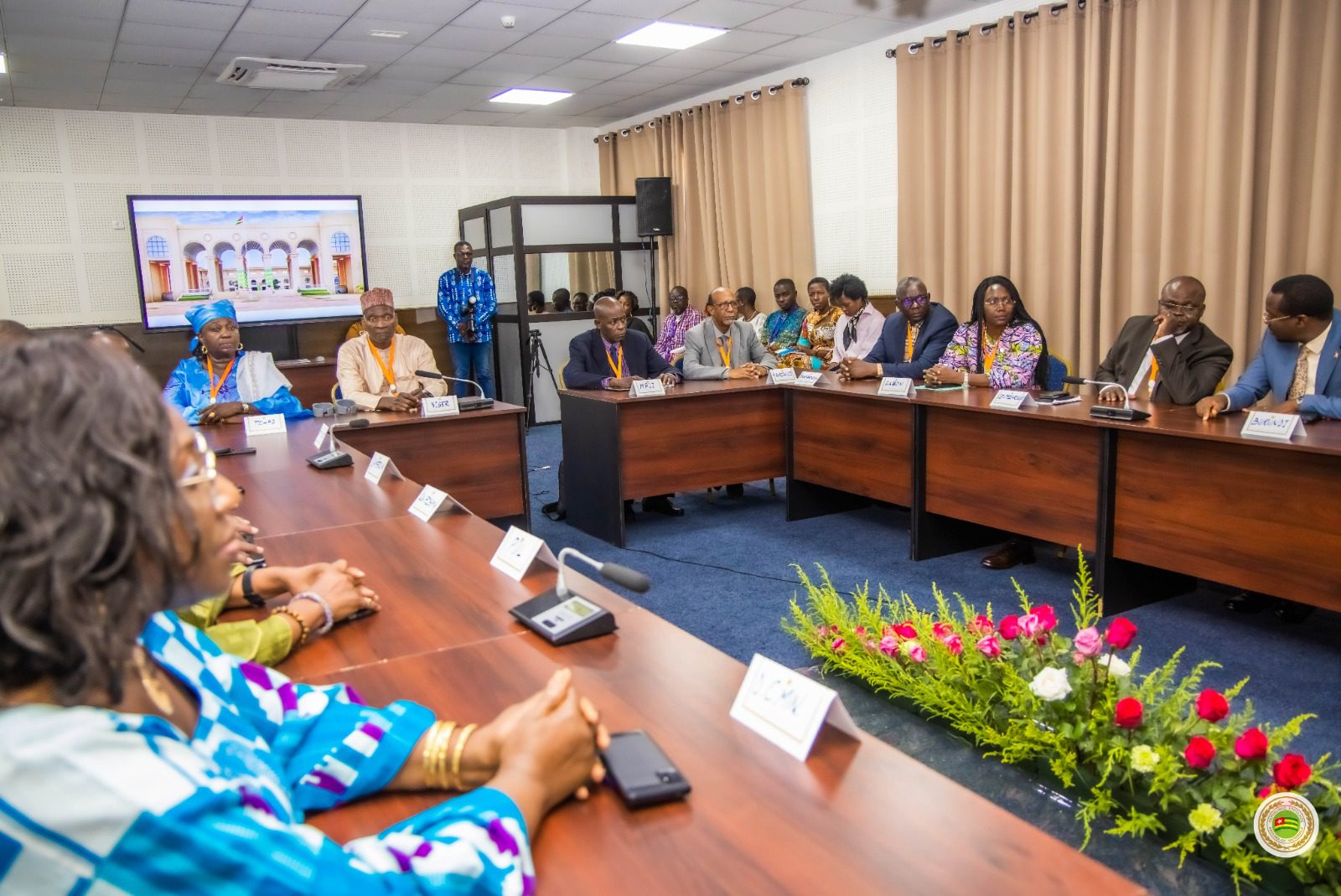 Cérémonie de distinction : S.E. Faure Essozimna GNASSINGBÉ élevé au rang de Docteur Honoris Causa de l’EISMV de Dakar