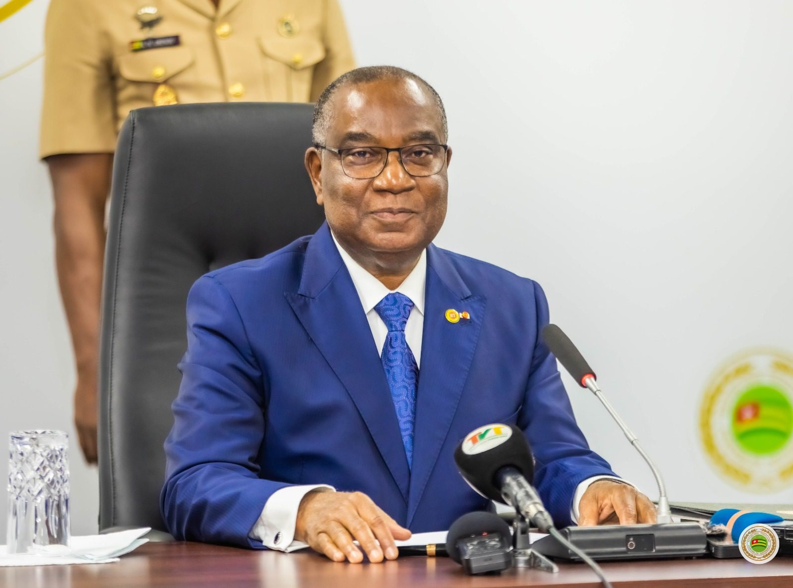 Cérémonie de distinction : S.E. Faure Essozimna GNASSINGBÉ élevé au rang de Docteur Honoris Causa de l’EISMV de Dakar