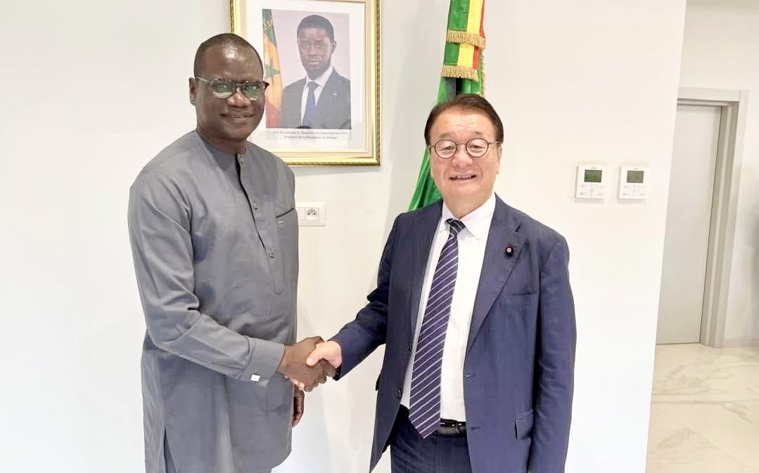 Audience avec une délégation de parlementaires japonais conduite par l’honorable YAMAMOTO Junzo, en présence de l’Ambassadeur du Japon au Sénégal