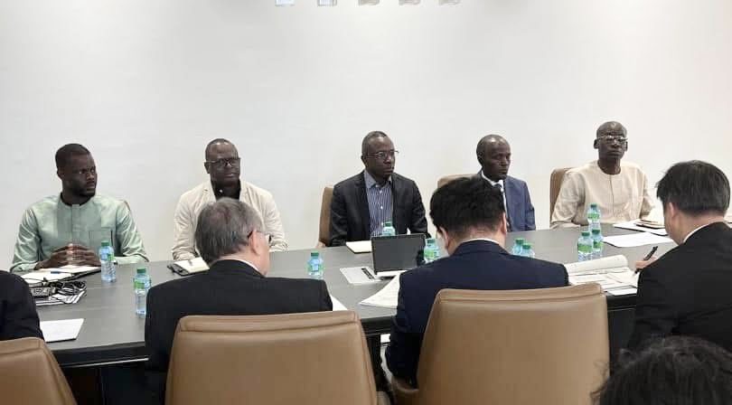 Audience avec une délégation de parlementaires japonais conduite par l’honorable YAMAMOTO Junzo, en présence de l’Ambassadeur du Japon au Sénégal
