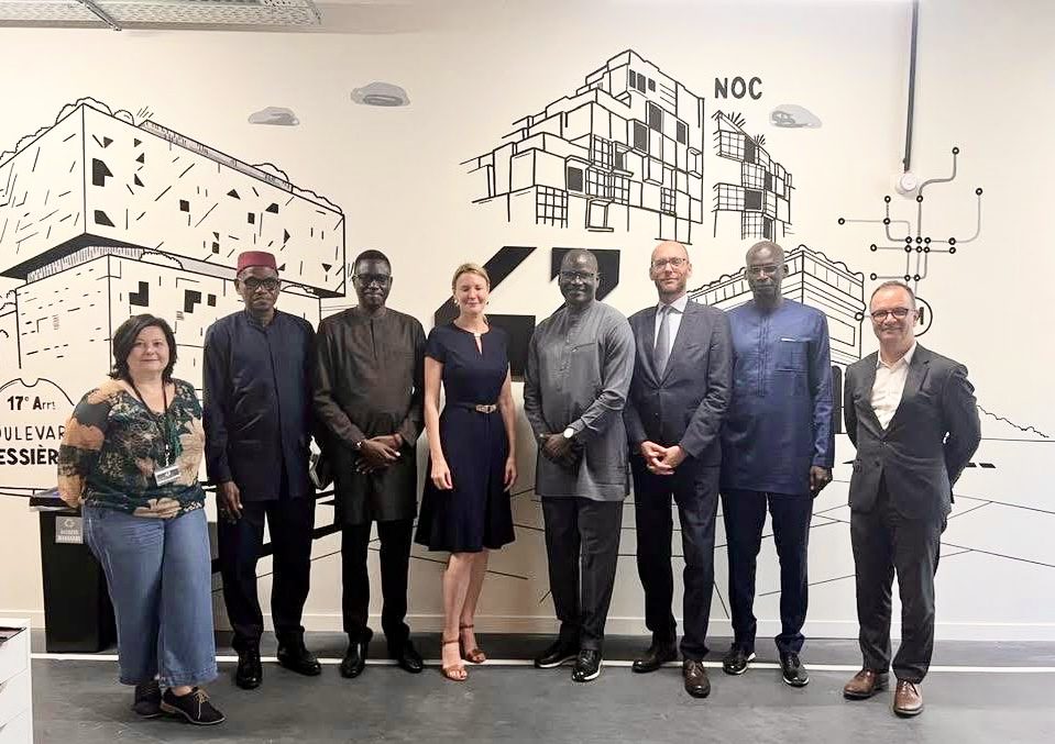 Visite du MESRI à l’Ecole 42 à Paris