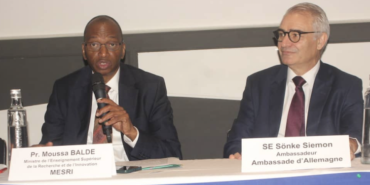 PESEREE: la phase 2 clôturée et la 3e lancée officiellement par le MESRI