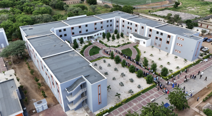 UADB : 1 000 lits réceptionnés, de nouveaux travaux de construction et de réhabilitation lancés