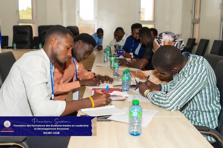 L’Université Gaston Berger lance un programme novateur pour les jeunes leaders étudiants