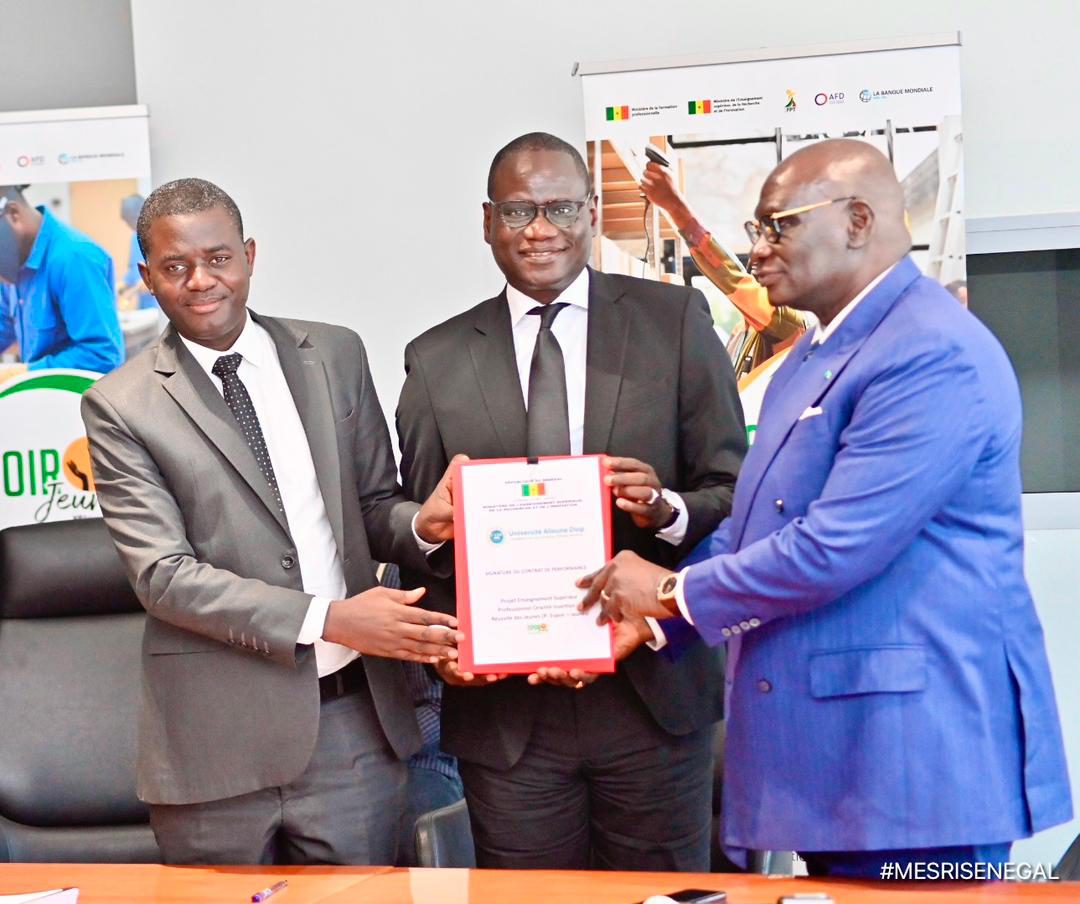 Signature des Contrats de Performance : Le MESRI consolide la réforme du financement des universités publiques